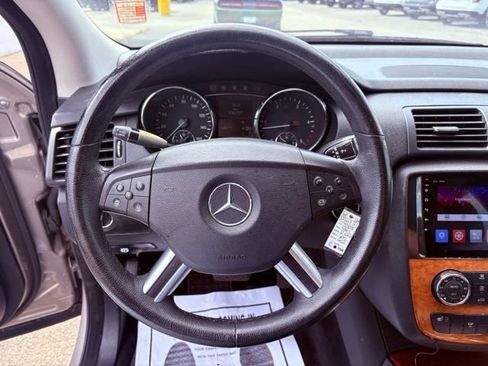 Used 2007 Mercedes-Benz R 320 CDI 4MATIC image 12