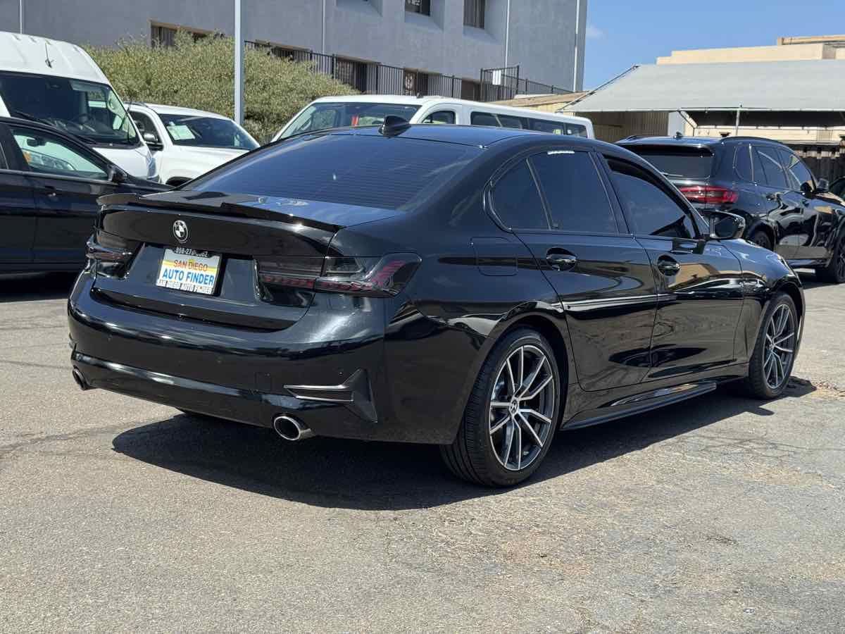 Used 2020 BMW 330i Sedan w/ Premium Package RWD image 13