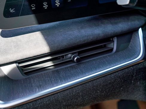 Used 2022 Lucid Air Grand Touring image 18