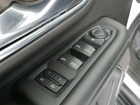 Used 2024 Chevrolet Tahoe LT image 23