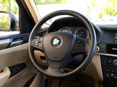 Used 2011 BMW X3 xDrive28i AWD/4WD image 33