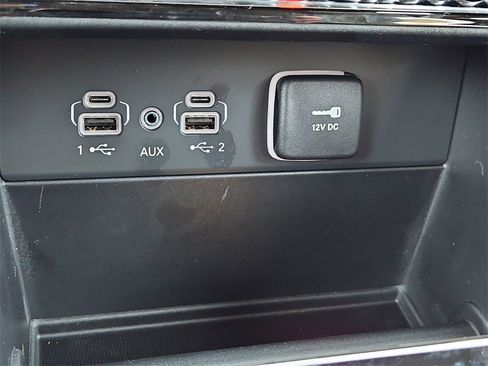 New 2025 Jeep Grand Cherokee L Laredo image 25