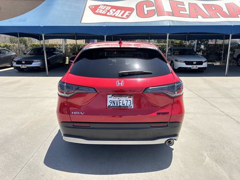 Certified 2025 Honda HR-V Sport image 26