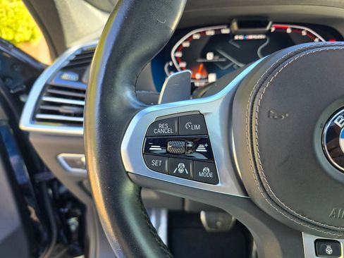 Used 2023 BMW X6 M50i w/ Executive Package image 18