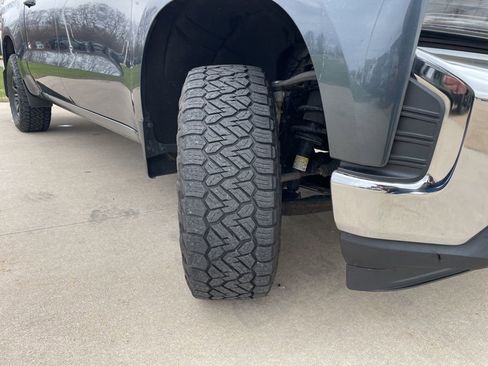 Used 2020 Chevrolet Silverado 1500 LT w/ All-Star Edition image 18