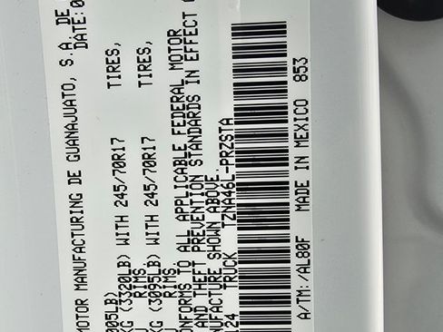 Used 2025 Toyota Tacoma SR image 32