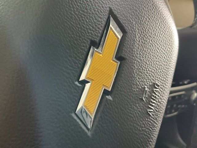 Used 2023 Chevrolet Traverse LT w/ LT Premium Package AWD/4WD image 48