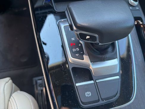 Used 2023 Audi Q5 2.0T Premium Plus image 24