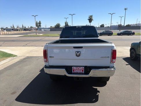 Used 2018 RAM 3500 Laramie w/ Cold Weather Group AWD/4WD image 6