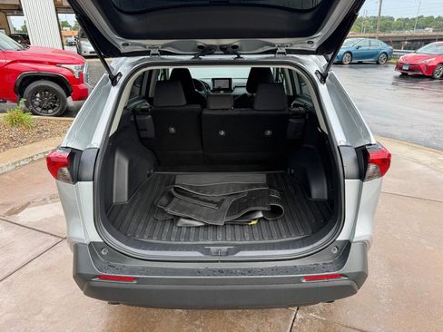 Certified 2025 Toyota RAV4 LE FWD image 7