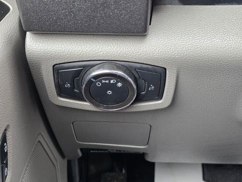 Used 2021 Ford F450 XL w/ Power Equipment Group image 41