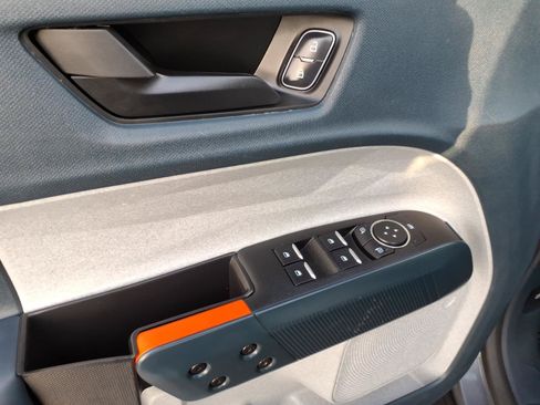 Used 2024 Ford Maverick XLT w/ XLT Luxury Package FWD image 12