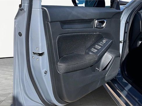 Used 2025 Honda Civic Sport image 18