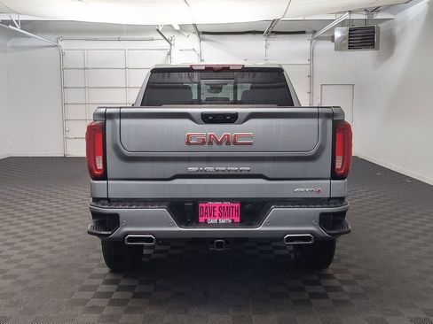 Used 2023 GMC Sierra 1500 AT4 w/ Technology Package image 8
