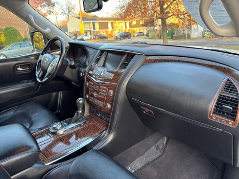 Used 2018 Nissan Armada SL w/ Premium Package image 21