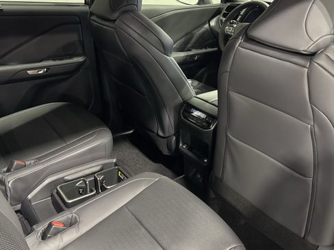Used 2026 Lexus TX 500h AWD image 39