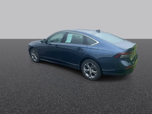 Used 2024 Honda Accord EX image 7