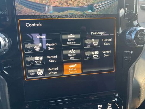 Used 2019 RAM 1500 Laramie Longhorn image 25