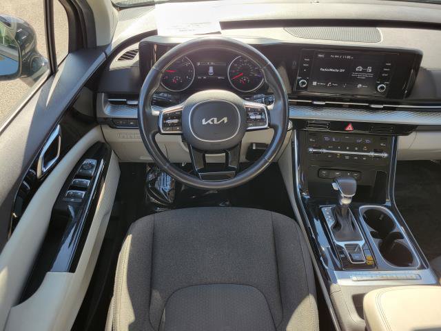Used 2022 Kia Carnival LX FWD image 13