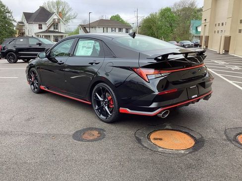 New 2026 Hyundai Elantra N FWD image 5