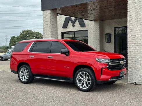 Used 2023 Chevrolet Tahoe LT w/ LT Signature Plus Package AWD/4WD image 1