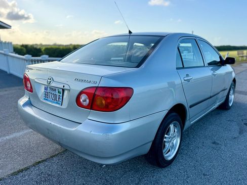 Used 2003 Toyota Corolla CE image 4