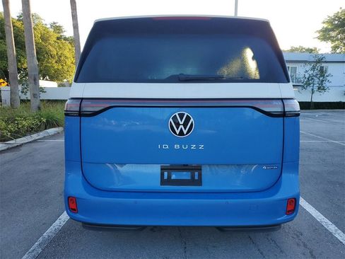 New 2025 Volkswagen ID. Buzz 1st Edition image 4