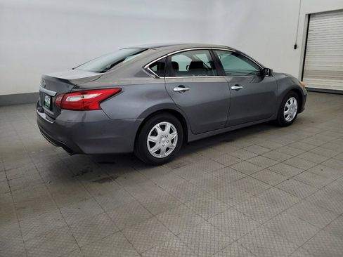 Used 2017 Nissan Altima 2.5 S w/ Power Driver Seat Package FWD image 10