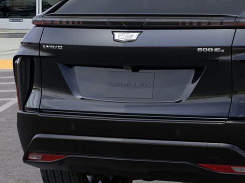 New 2025 Cadillac Lyriq Sport w/ Nappa Leather Package image 14