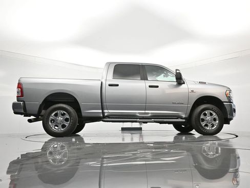 Used 2024 RAM 2500 Big Horn AWD/4WD image 44