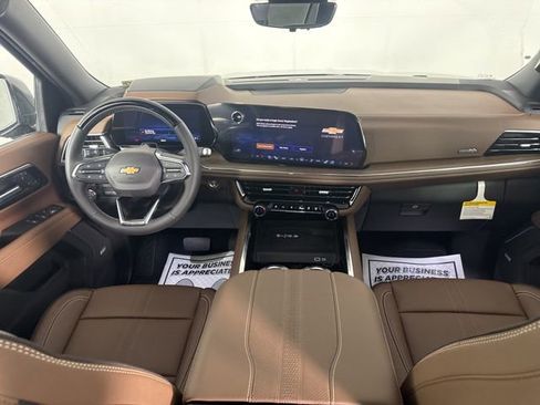 New 2026 Chevrolet Tahoe High Country w/ Sun And Tow Package AWD/4WD image 26
