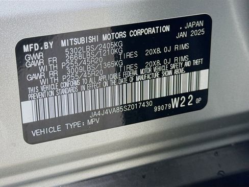 Used 2025 Mitsubishi Outlander SE image 34