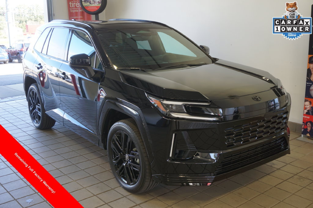 Used 2026 Toyota RAV4 XSE w/ Panoramic Sun Roof Package AWD/4WD image 1