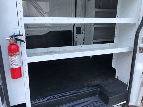 Used 2020 Ford Transit 250 Medium Roof RWD image 18