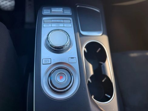 Used 2022 Genesis GV70 3.5T Sport w/ Sport Prestige Package image 18