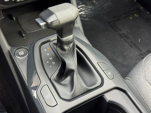 Used 2025 Kia K4 EX image 32