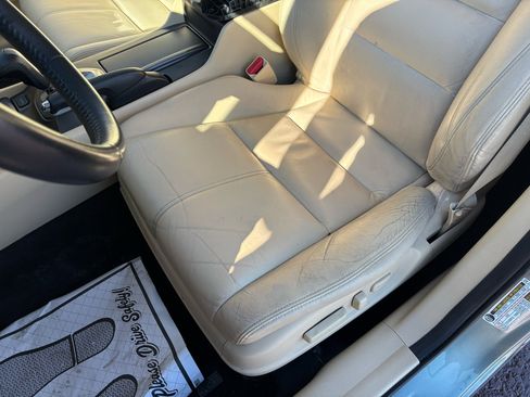 Used 2010 Honda Crosstour EX-L image 17