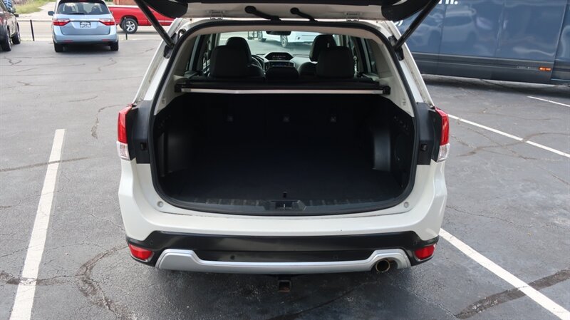 Used 2019 Subaru Forester Touring AWD/4WD image 31