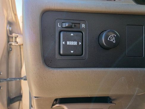 Used 2001 Toyota Camry CE image 45