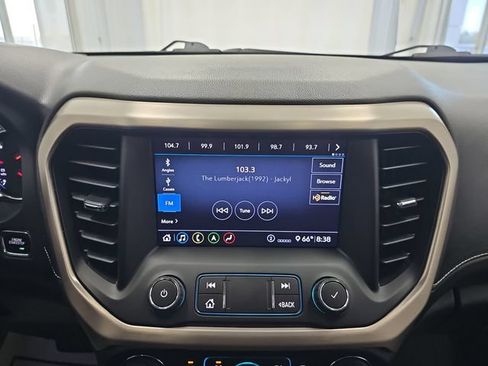 Used 2020 GMC Acadia Denali w/ Trailering Package AWD/4WD image 18
