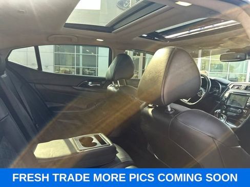 Used 2020 Nissan Maxima Platinum w/ Sport Mat Group FWD image 7