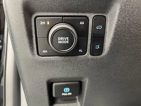 Used 2025 Ford Expedition Max Platinum AWD/4WD image 66