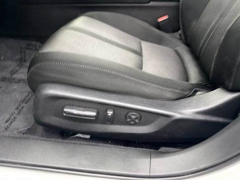 Used 2021 Honda Accord EX image 10