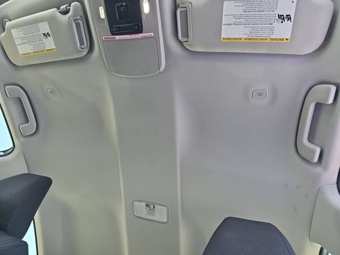 Used 2025 Toyota Camry LE FWD image 34