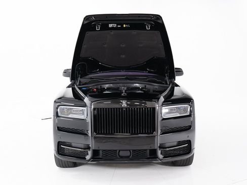 Certified 2023 Rolls-Royce Cullinan Black Badge w/ Driver's Package image 53