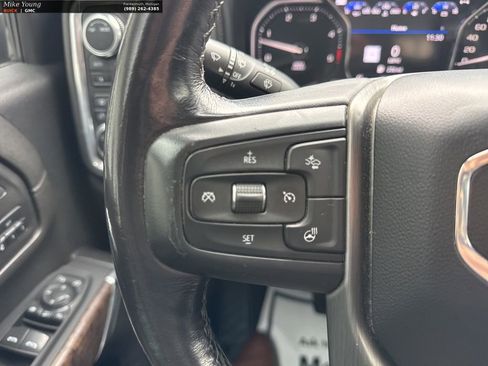 Used 2022 GMC Sierra 2500 Denali w/ Denali Black Diamond Edition image 24