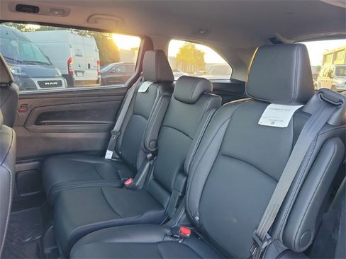 New 2026 Honda Odyssey EX-L image 13