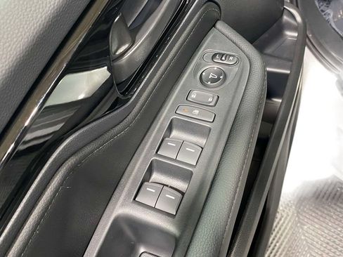 New 2026 Honda Odyssey Touring image 21