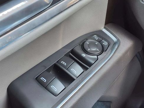 Used 2026 Chevrolet Silverado 1500 RST RWD image 18