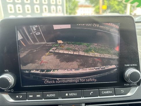 Used 2019 Nissan Altima 2.5 SV AWD/4WD image 19